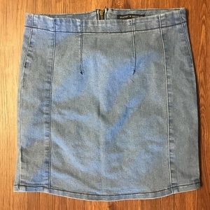 New. Brandy Melville jean skirt